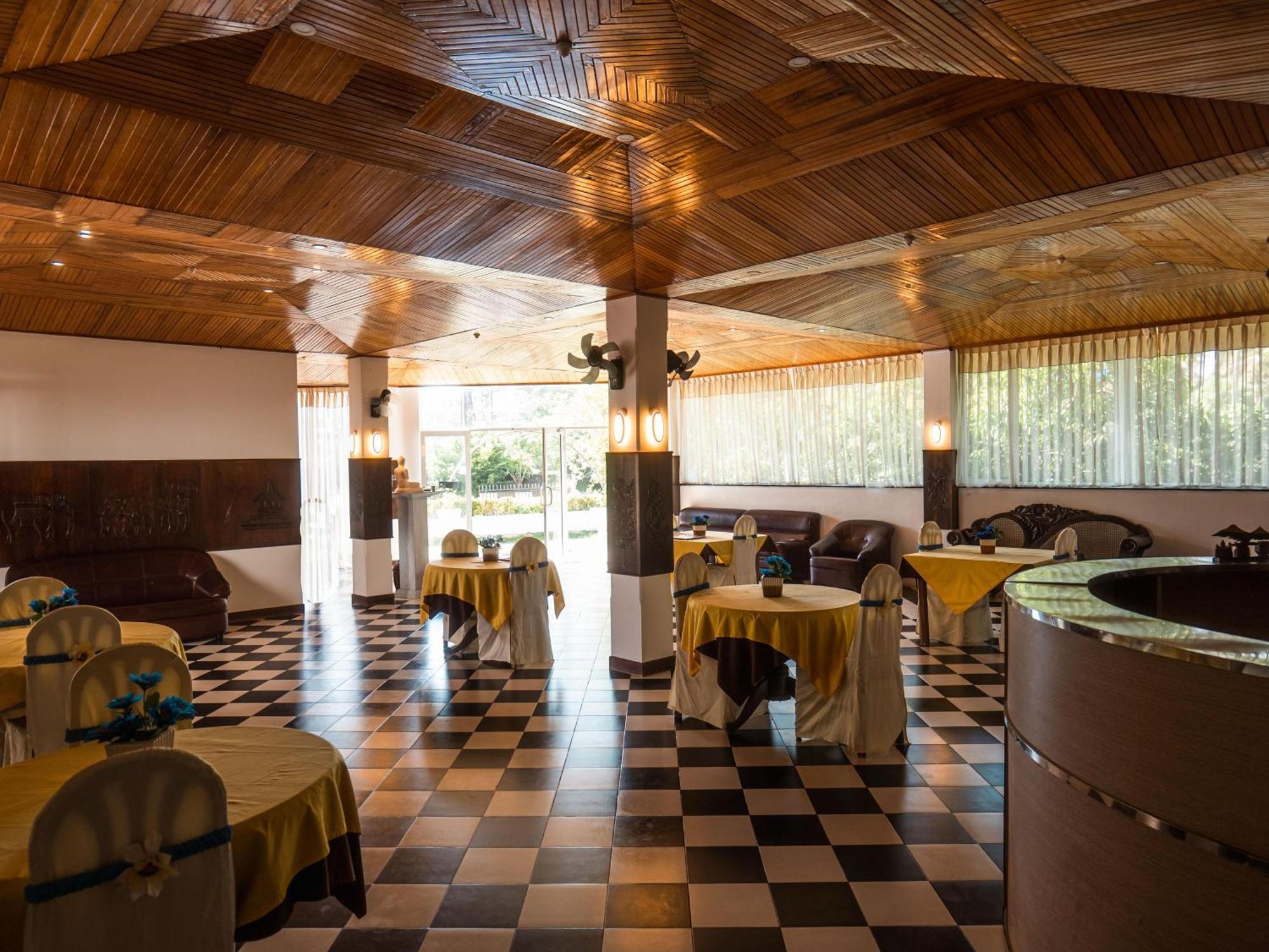 Amaya Beach Hotel Dikwella Exterior foto