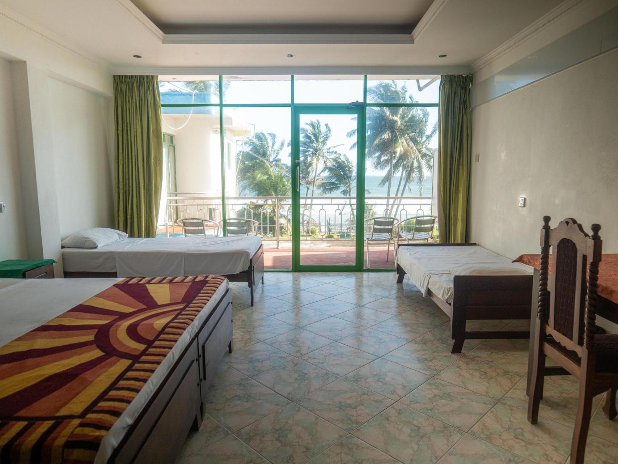 Amaya Beach Hotel Dikwella Exterior foto