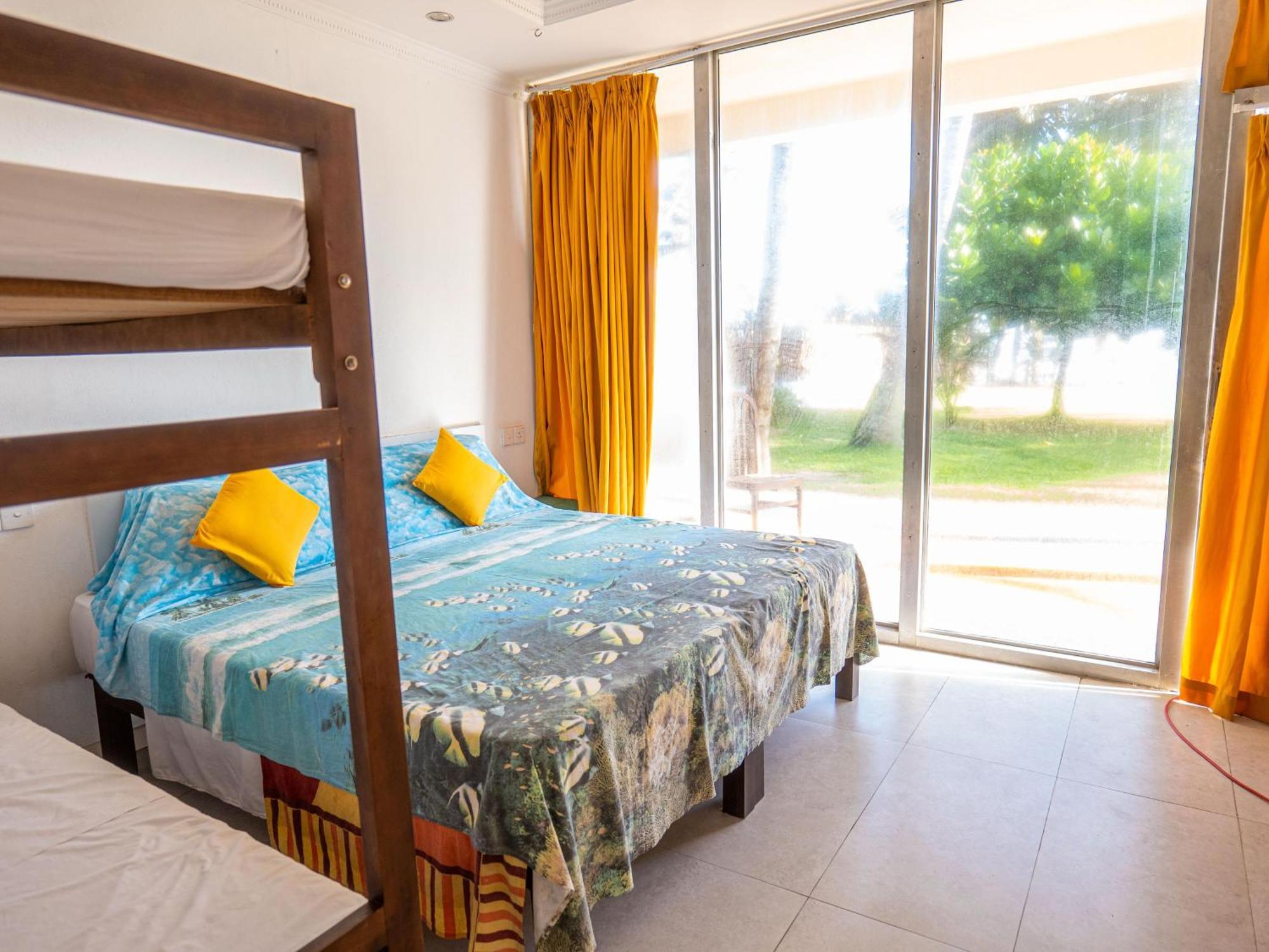 Amaya Beach Hotel Dikwella Exterior foto